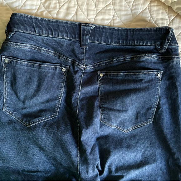 NWOT WIT AND WISDOM BLUE JEANS SIZE 18W! 💙💙💙 - Picture 7 of 9